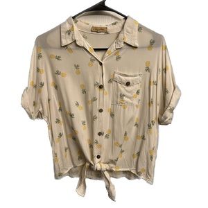 Pineapple tie knot buttons shirt